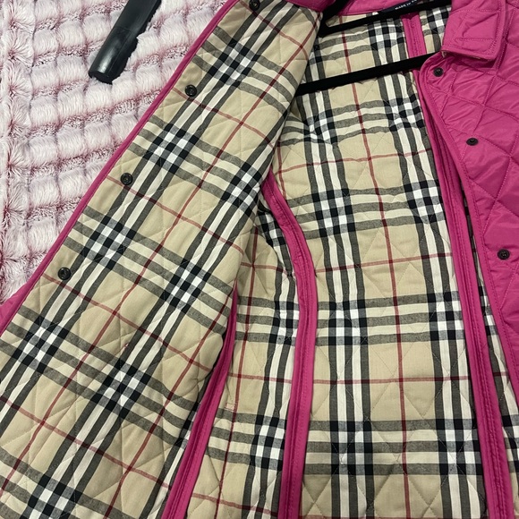 Authentic iconic Burberry "Constance" quilted jacket - Picture 4 of 7